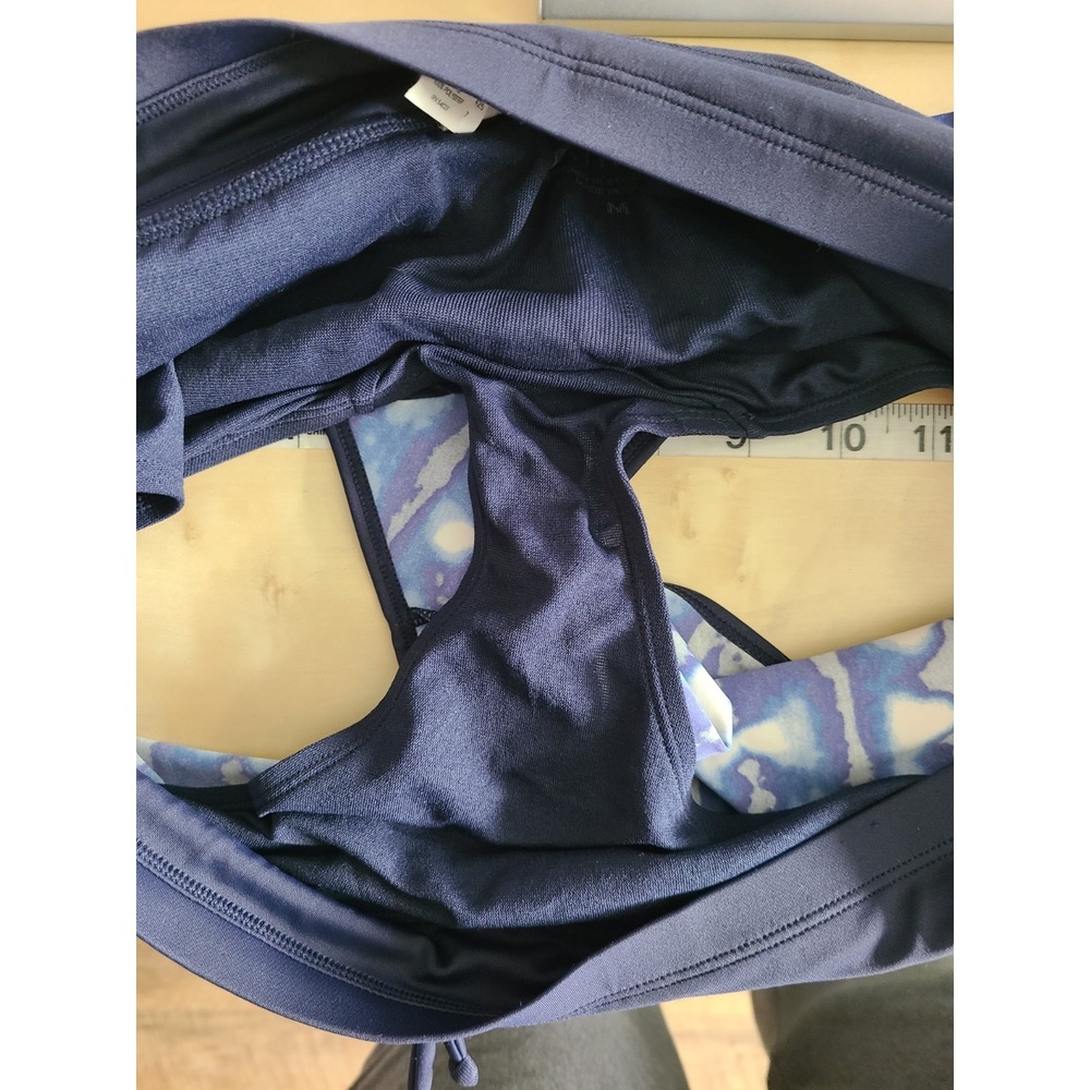 Athleta Mashiko Kata Active Swim Shorts Size M Blue Tie-Dye SUP Surf Run Beach - Picture 6 of 10